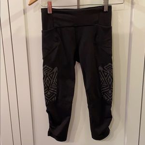 Lululemon Stash-it Reflective Cropped Leggings
